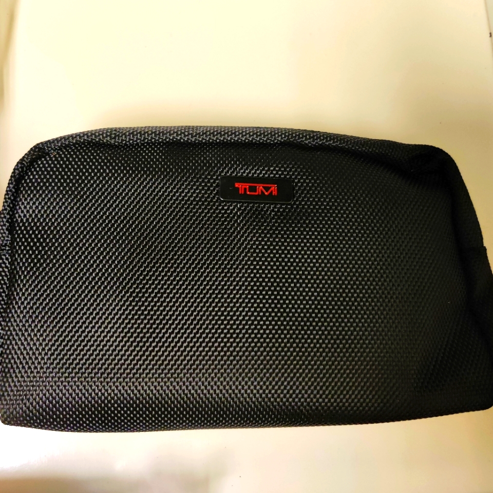 New Tumi Travel Pouch